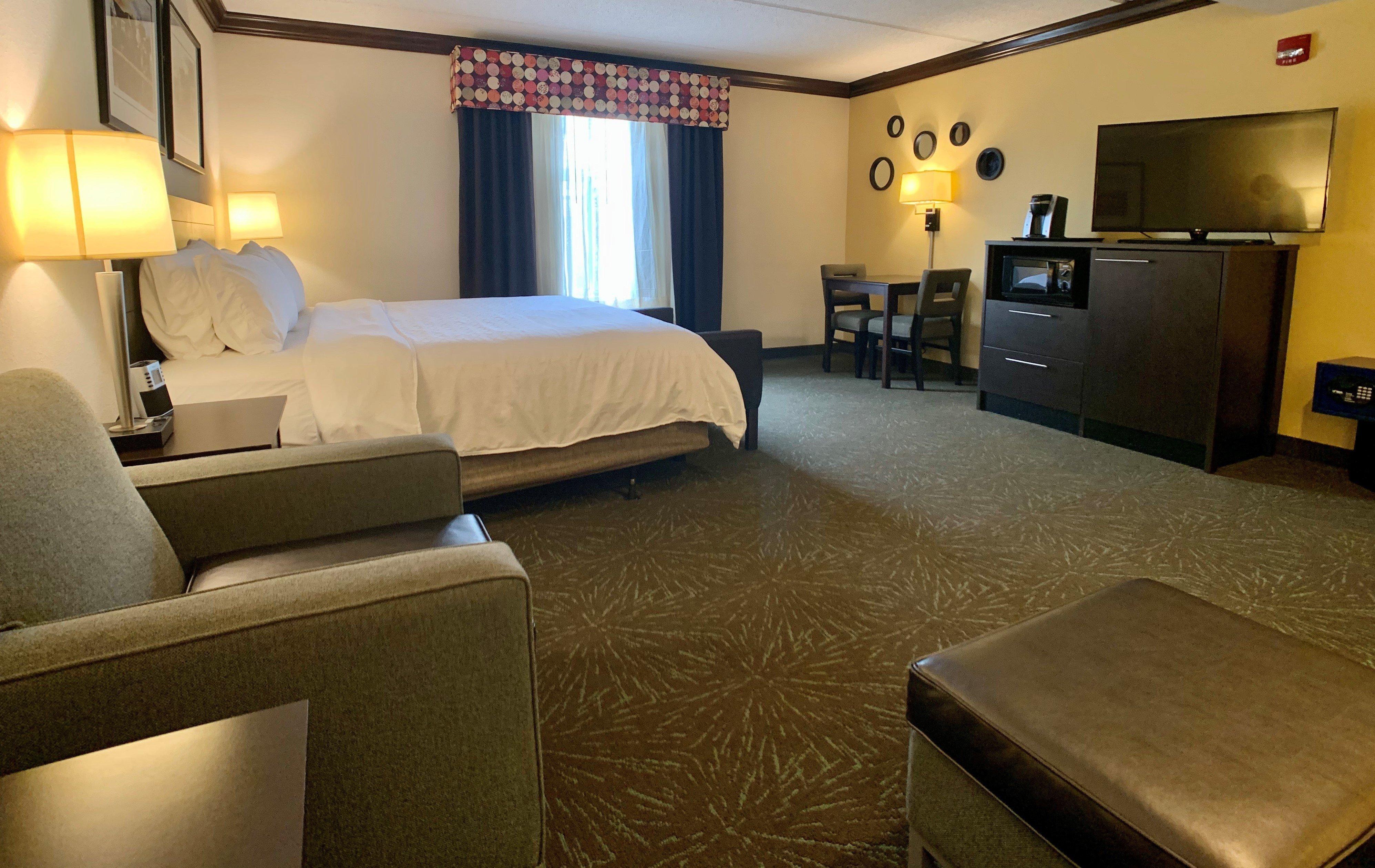 Holiday Inn Express Hotel & Suites Charleston-Ashley Phosphate By Ihg North Charleston Exterior photo